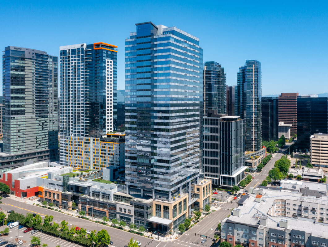 Exterior view of Lincoln Square South Tower in Bellevue, Washington