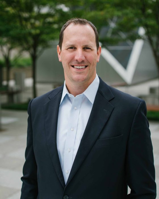 Headshot of Damon McCartney of Broderick Group in Seattle, WA