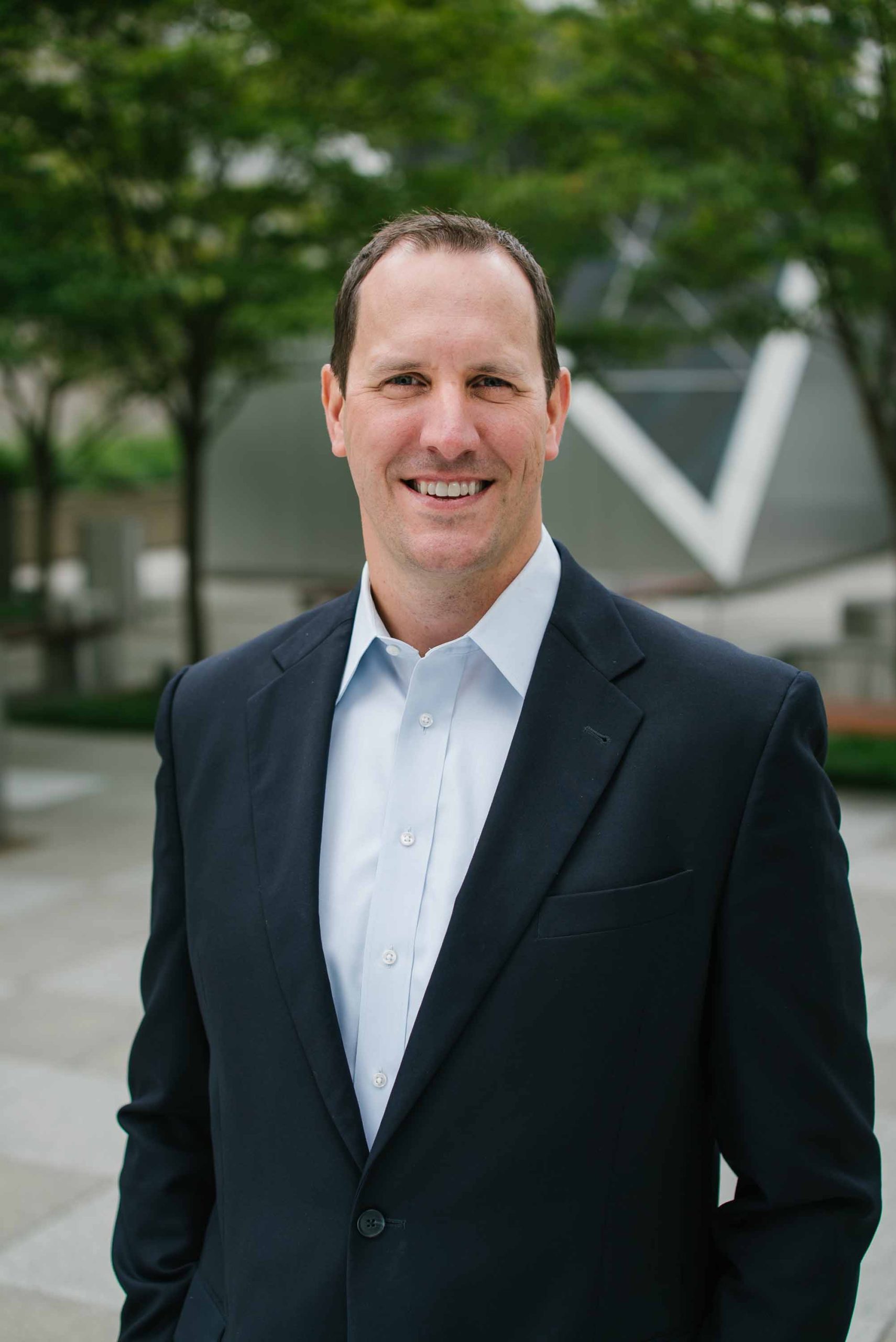 Damon McCartney, Seattle Commercial Real Estate Broker Broderick Group