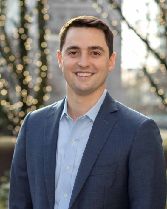 Headshot of Jeff Livingston of Broderick Group in Bellevue, WA