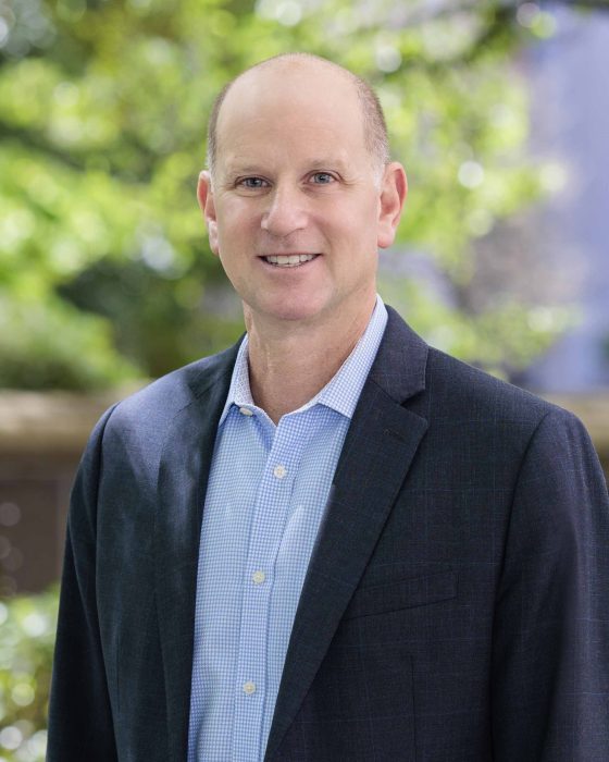 Headshot of Larry Almeleh of Broderick Group in Seattle, WA