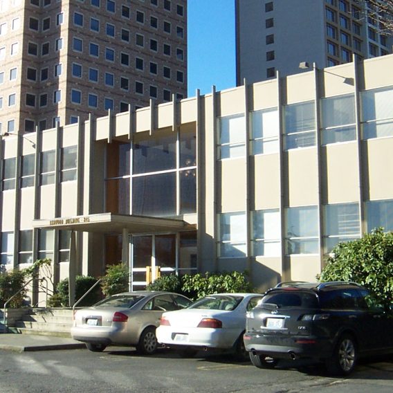Exterior view of Redwood Building in Bellevue, Washington
