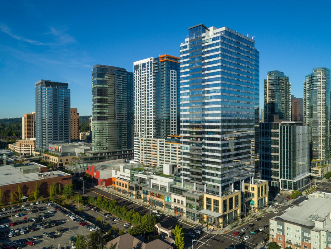 Exterior view of Lincoln Square South Tower in Bellevue, Washington