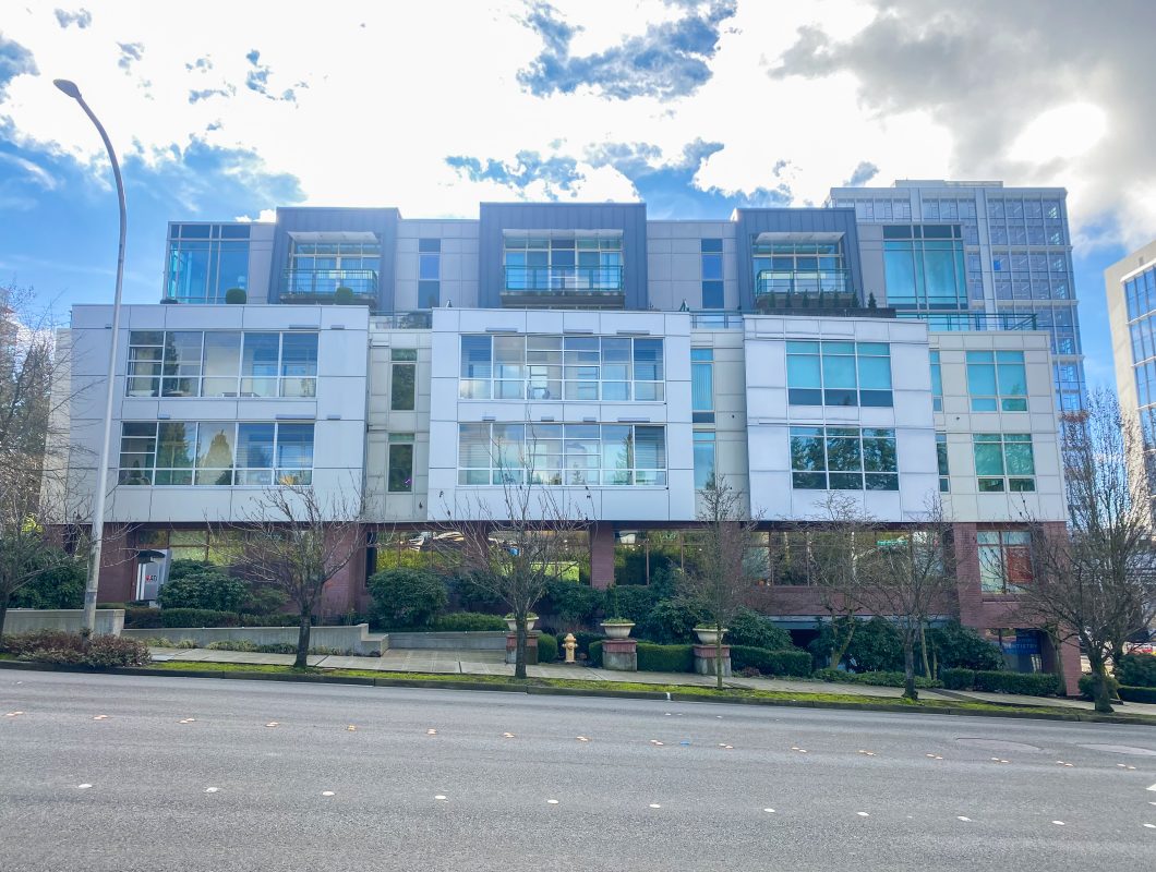 Exterior view of Palazzo Two in Bellevue, Washington