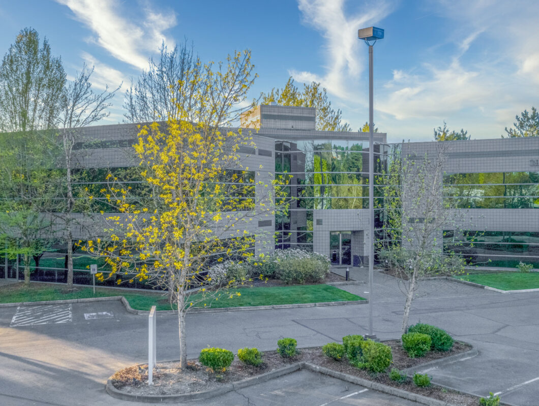Exterior view of North Creek Office Center in Bothell, Washington