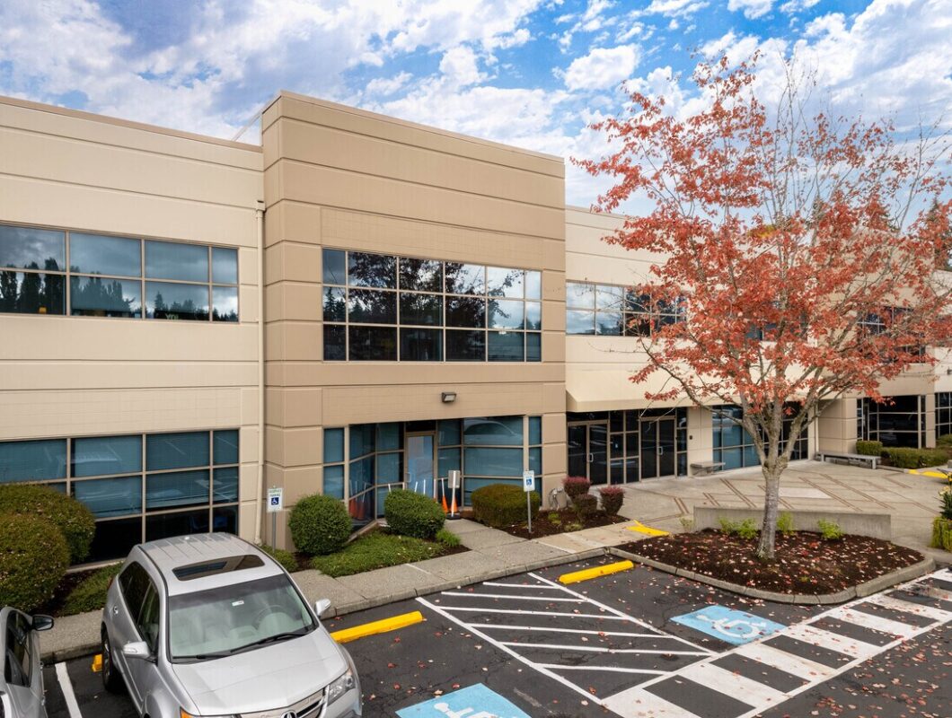 Exterior view of Kirkland 405 Corporate Center, Bldg. D in Kirkland, Washington